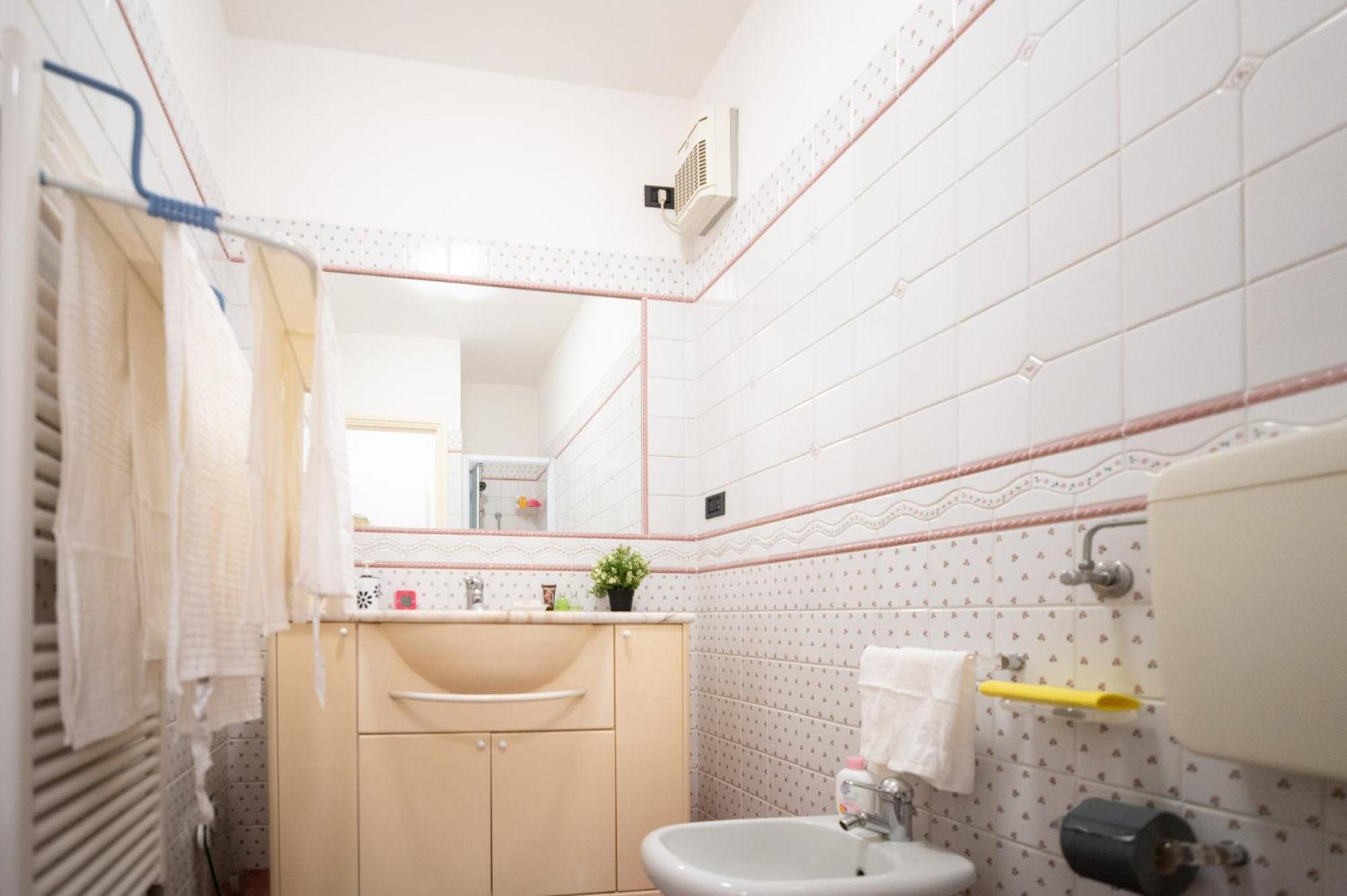 Tranquil Elegance In Apartemen
